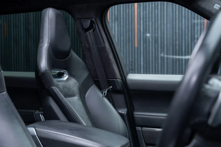 Vehicle Image 22