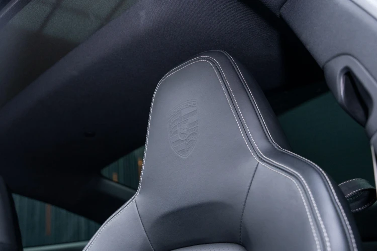 Vehicle Image 31