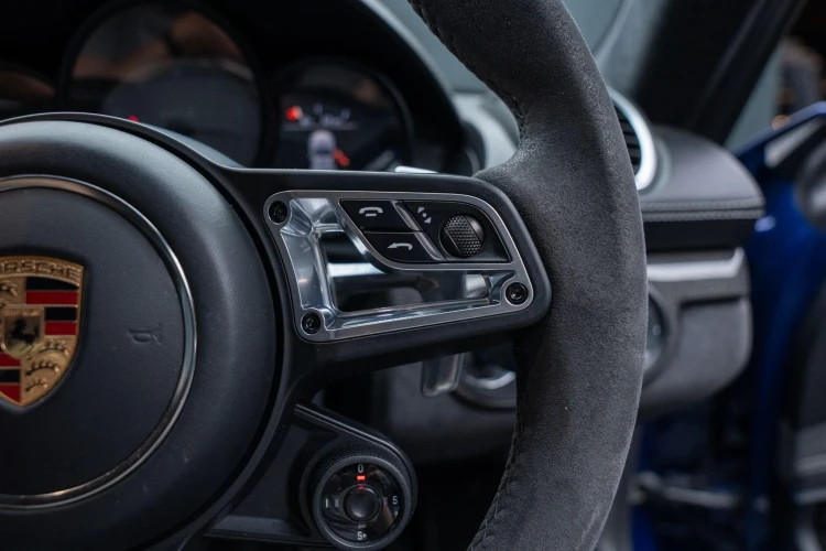 Vehicle Image 20