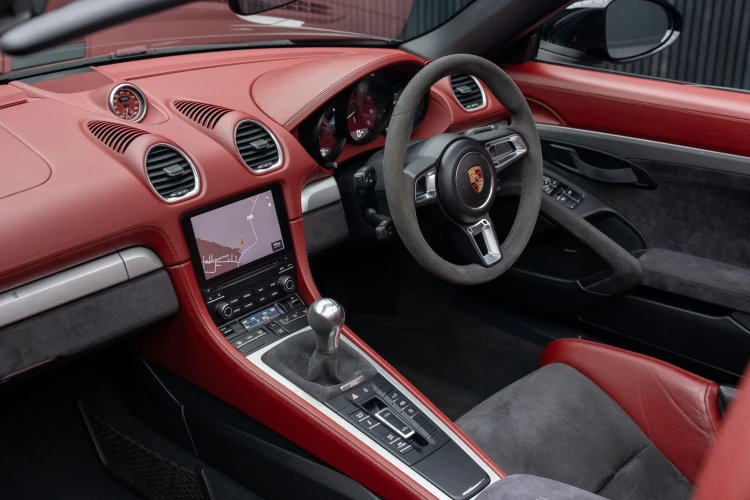 Vehicle Image 40