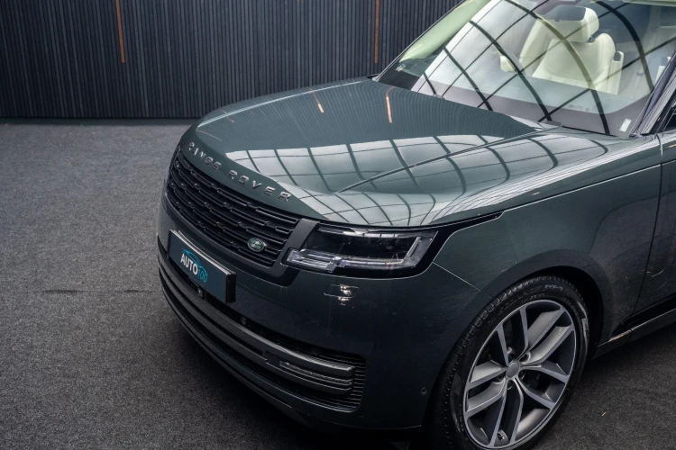 Vehicle Image 5