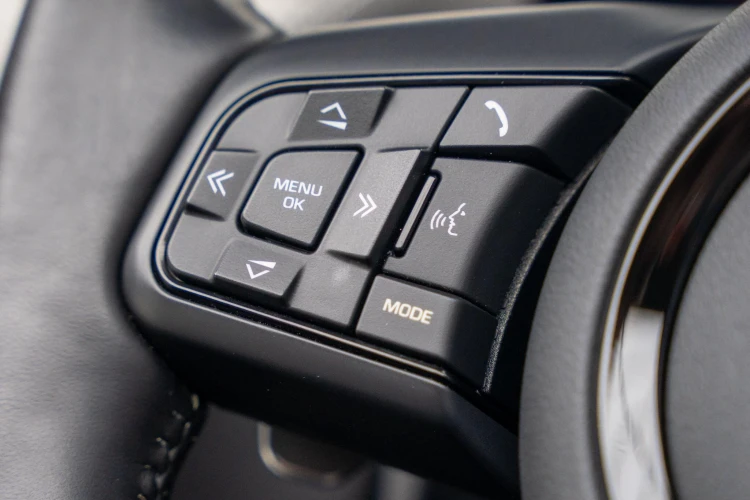 Vehicle Image 21