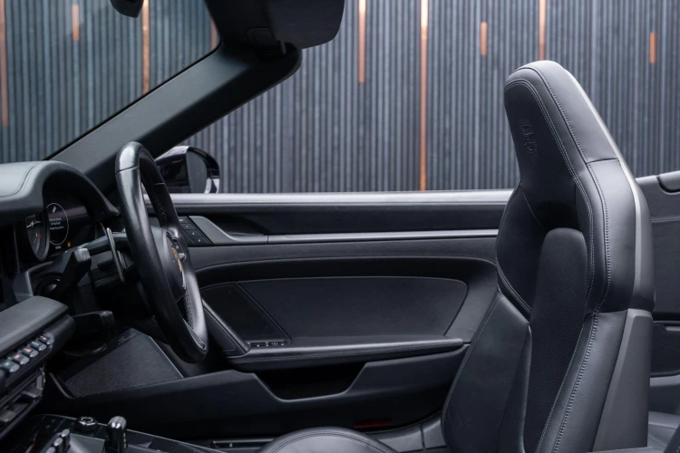 Vehicle Image 45