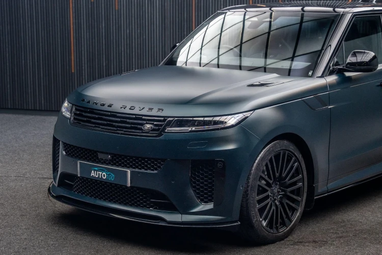 Vehicle Image 10