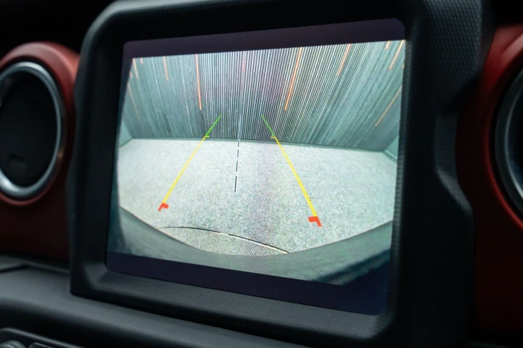 Vehicle Image 6