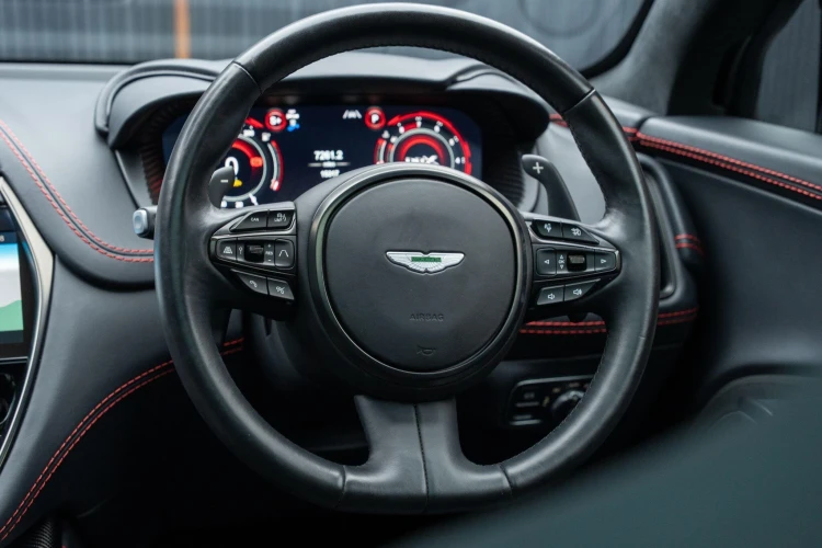 Vehicle Image 36