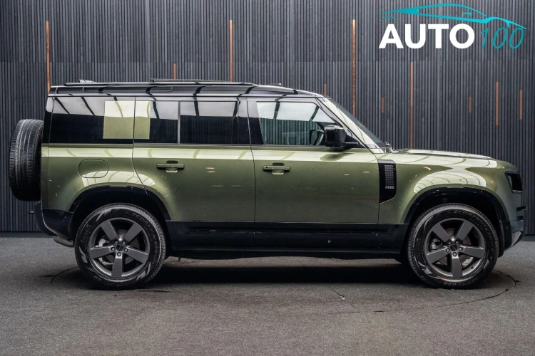 Vehicle Image 13