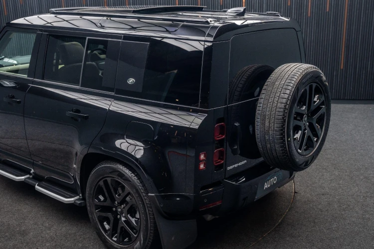 Vehicle Image 19