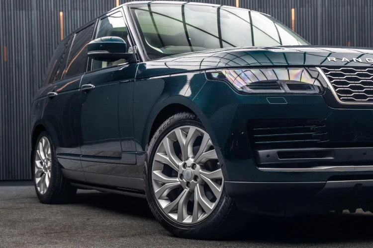 Vehicle Image 7