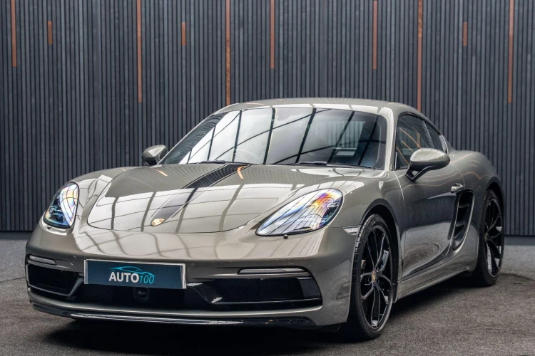 Vehicle Image 7