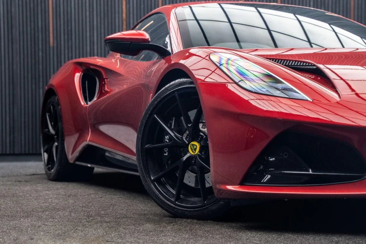 Vehicle Image 7