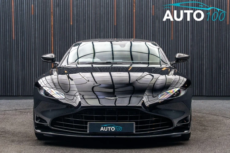 Vehicle Image 9