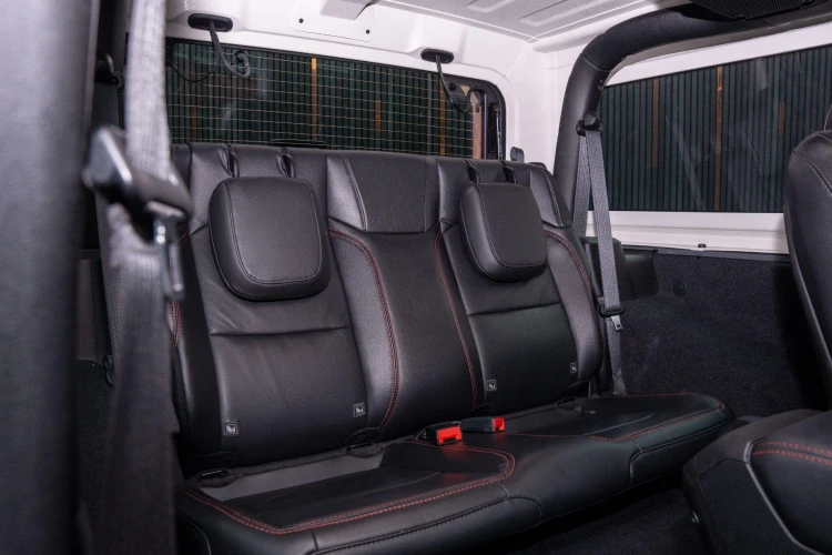 Vehicle Image 14