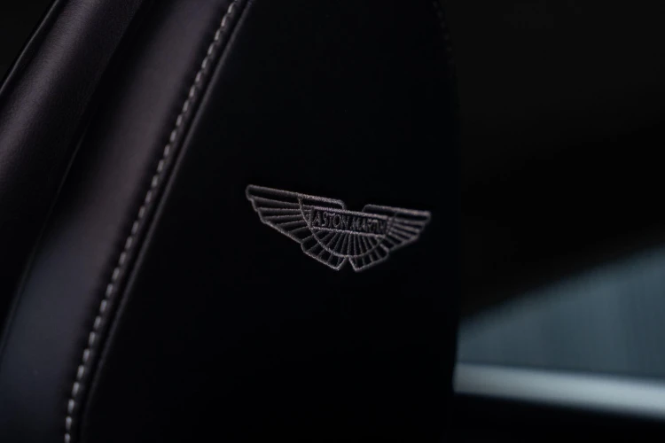 Vehicle Image 36