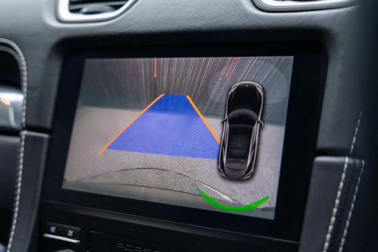 Vehicle Image 4
