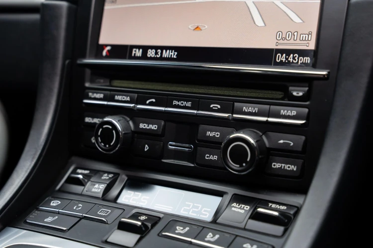 Vehicle Image 18