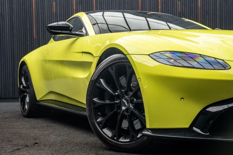 Vehicle Image 21