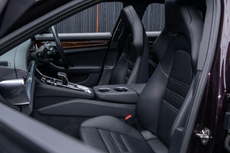 Vehicle Image 47