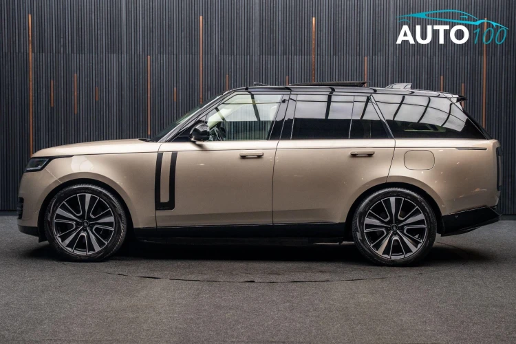 Vehicle Image 11