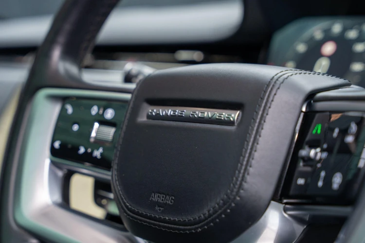 Vehicle Image 30