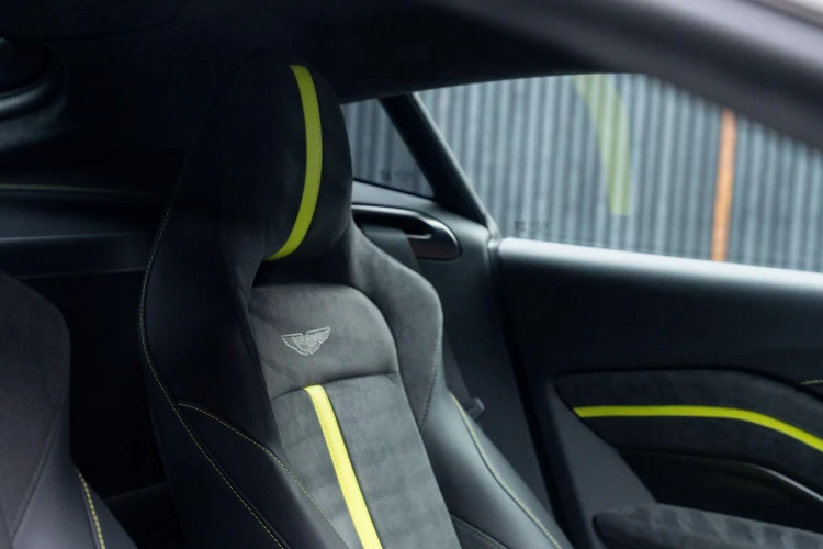 Vehicle Image 37