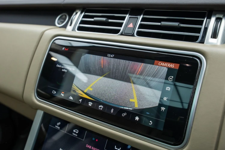 Vehicle Image 8