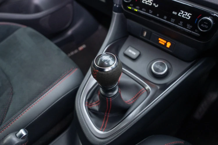 Vehicle Image 22