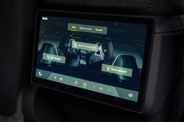 Vehicle Image 36