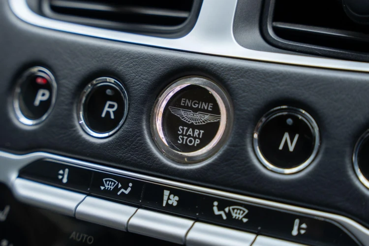 Vehicle Image 20