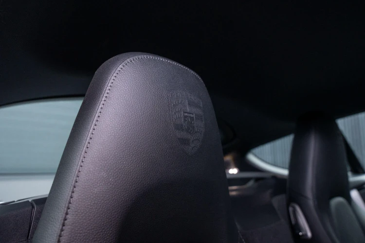 Vehicle Image 37