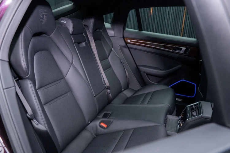 Vehicle Image 45