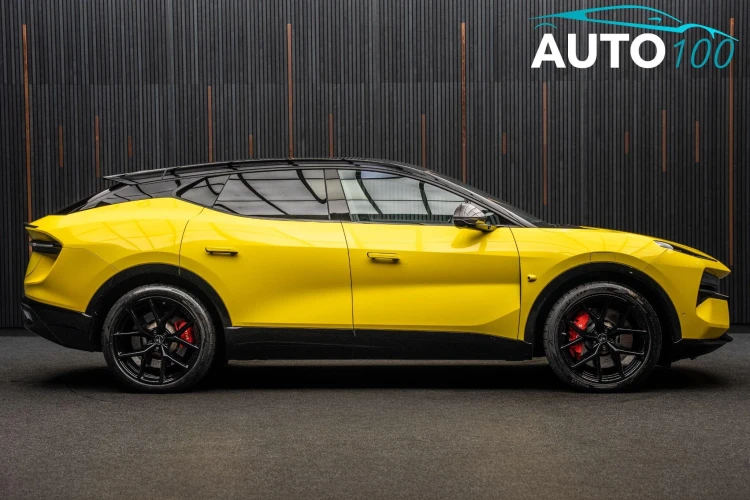 Vehicle Image 11