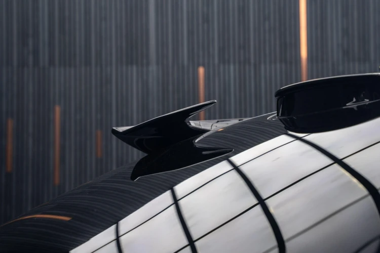 Vehicle Image 21