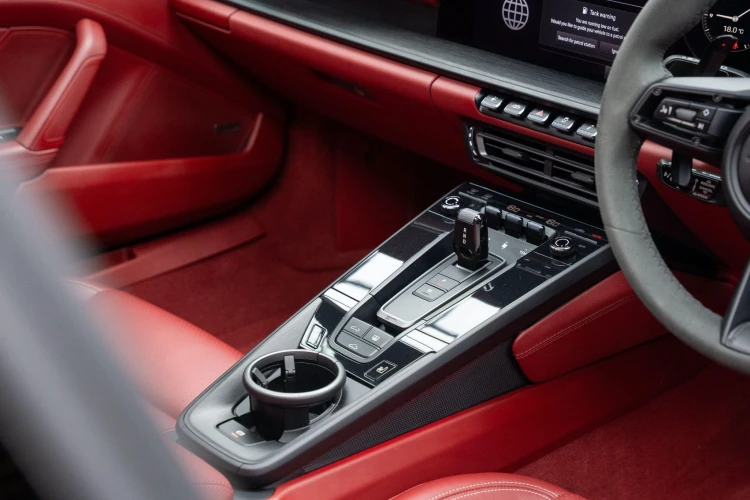 Vehicle Image 37