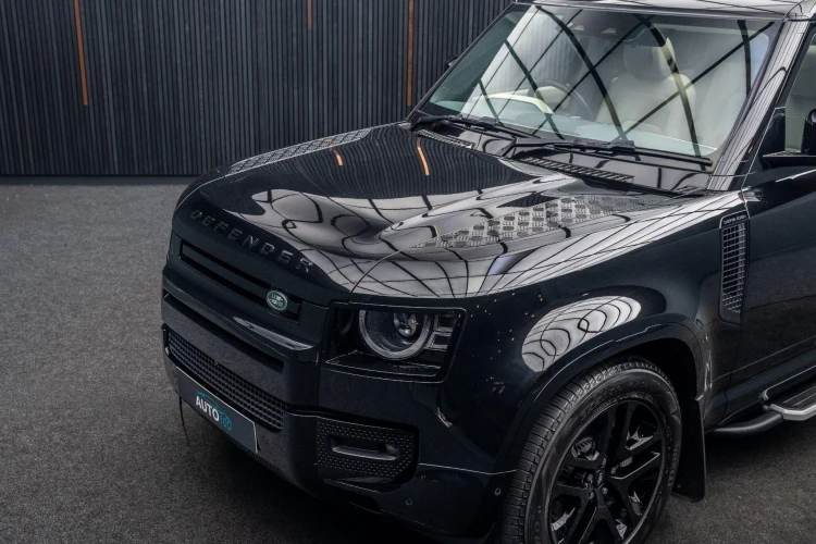 Vehicle Image 5