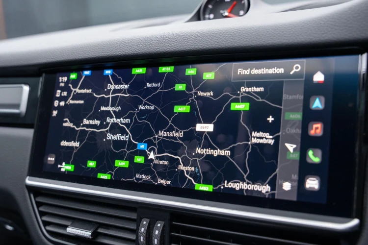 Vehicle Image 10
