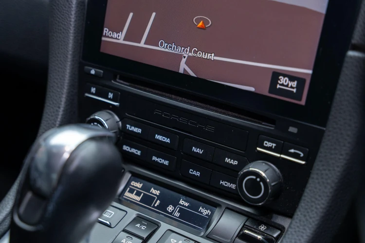 Vehicle Image 8