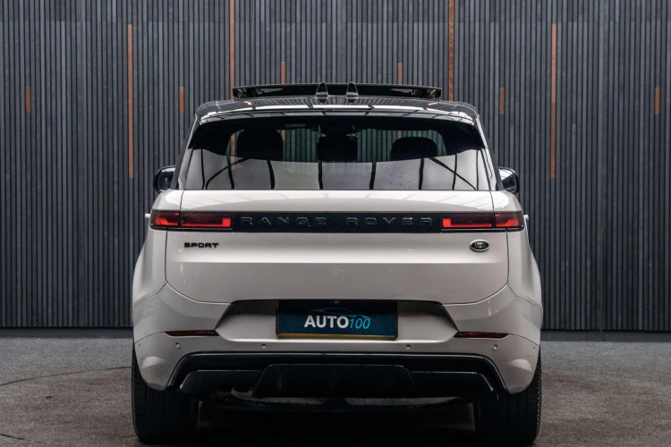 Vehicle Image 21