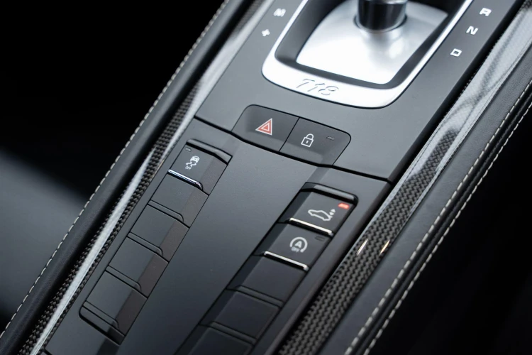 Vehicle Image 22
