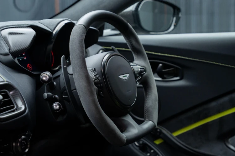 Vehicle Image 45