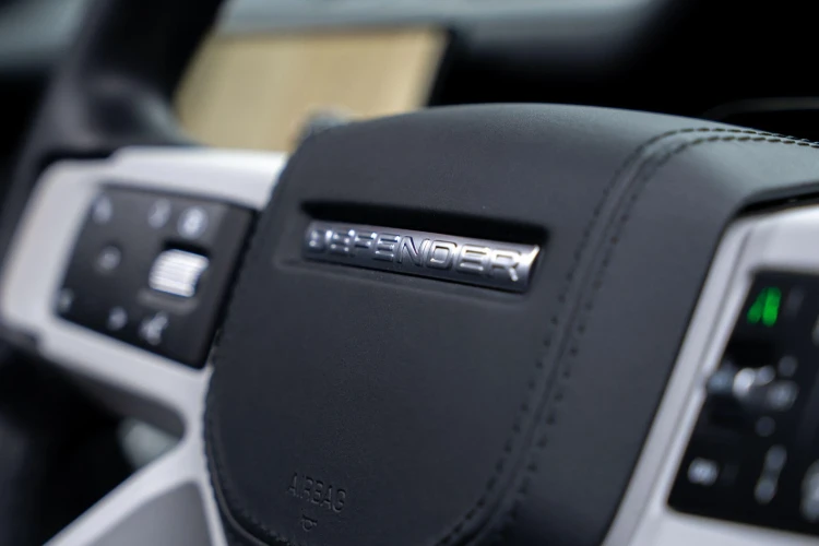 Vehicle Image 22