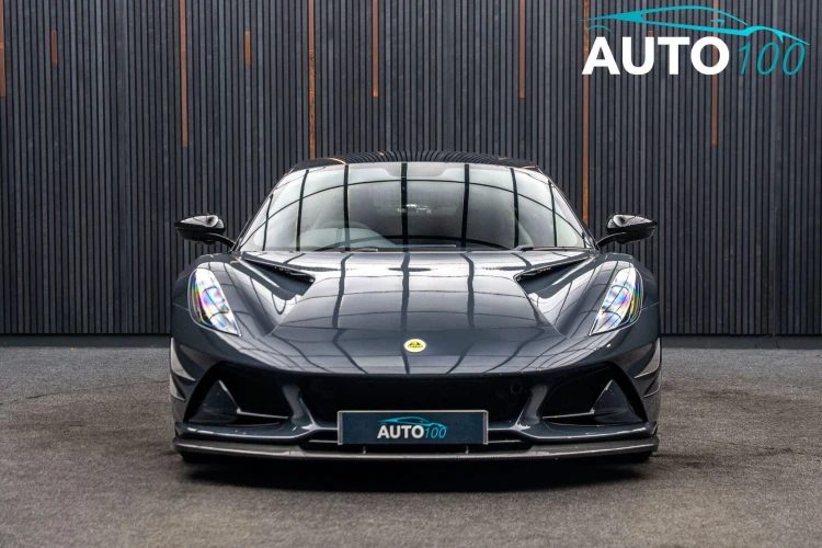 Vehicle Image 9