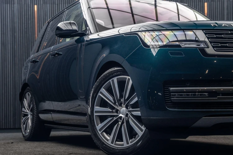 Vehicle Image 7