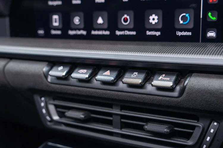 Vehicle Image 30