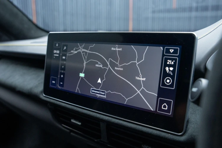 Vehicle Image 8