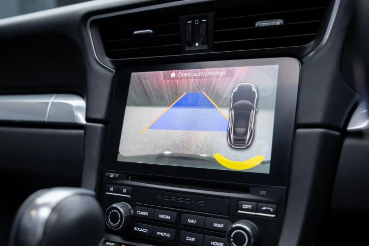 Vehicle Image 10