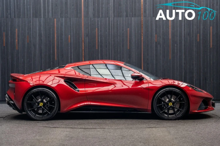 Vehicle Image 11