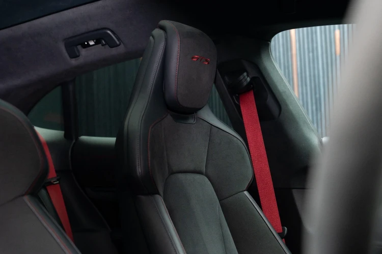 Vehicle Image 40