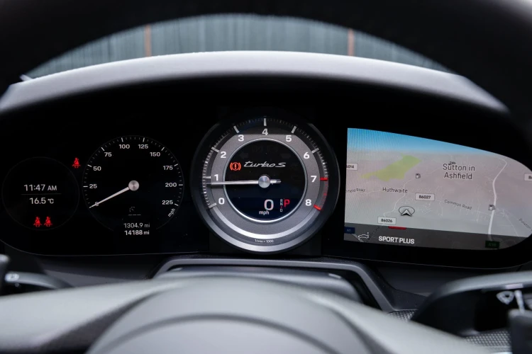 Vehicle Image 40