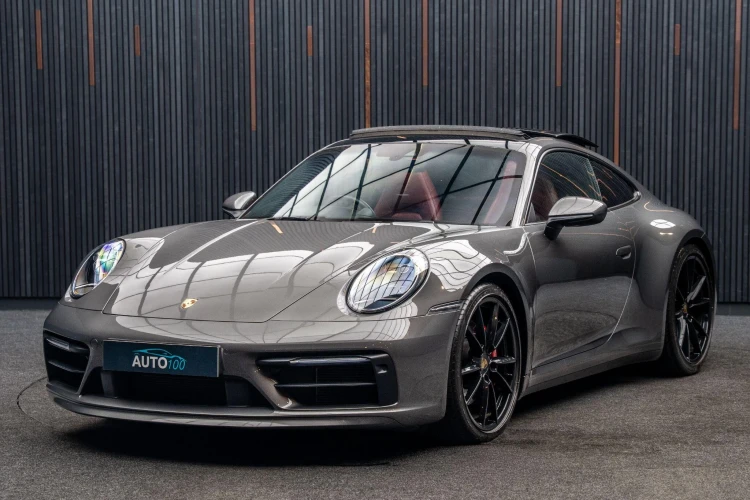 Vehicle Image 9